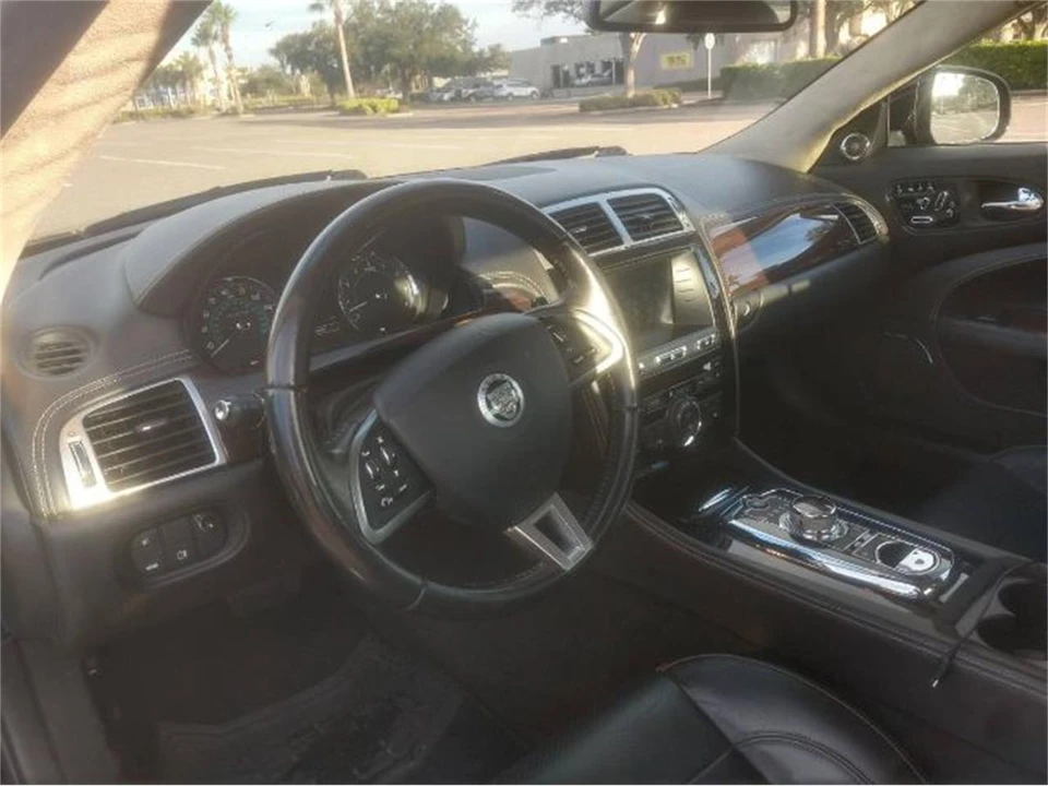 2014 Jaguar X150 XK - Image 9 of 12