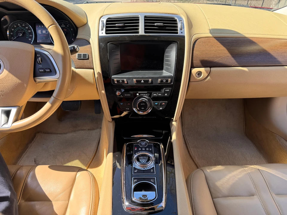 2014 Jaguar X150 XK - Image 29 of 31