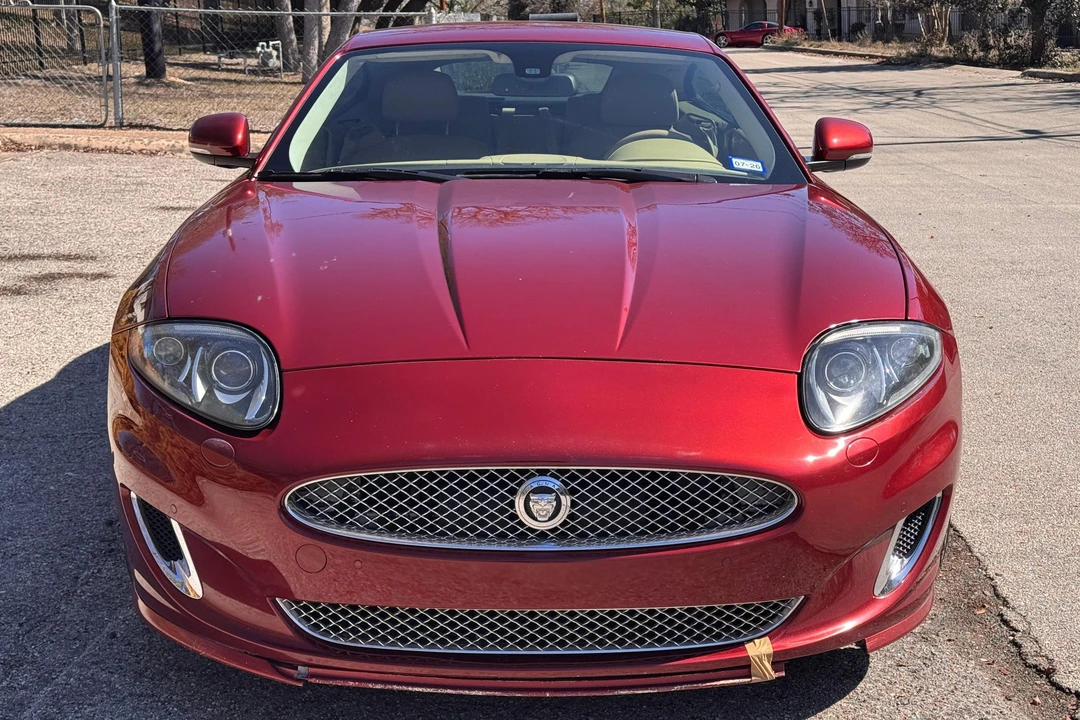 2014 Jaguar X150 XK - Image 2 of 31