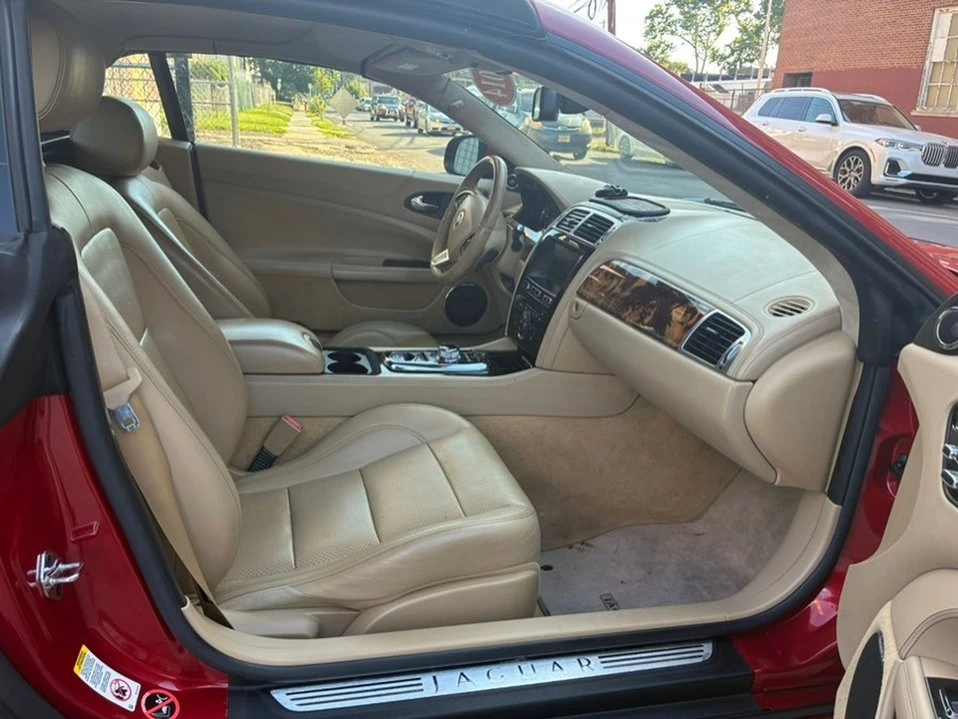 2014 Jaguar X150 XK - Image 10 of 18