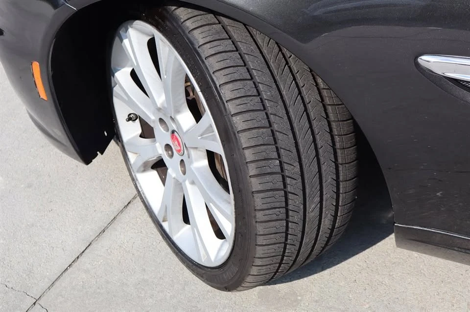 2014 Jaguar X150 XK - Image 10 of 20