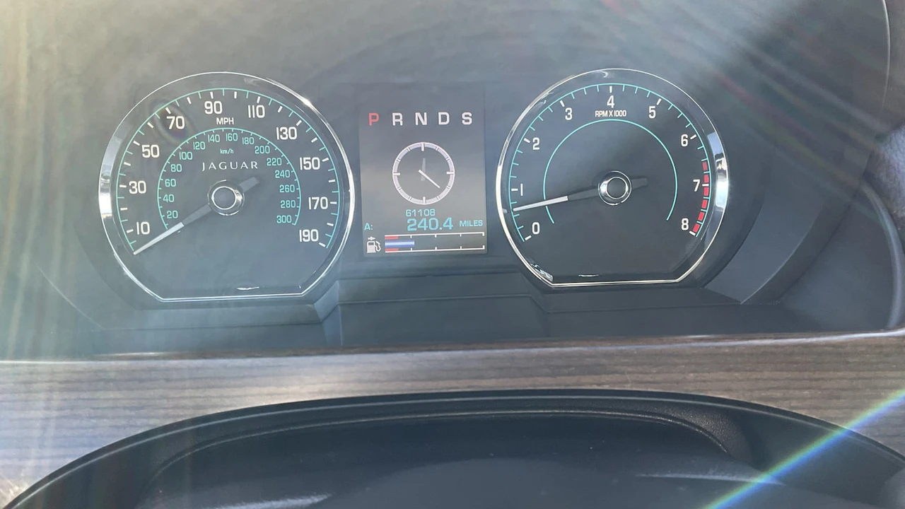 2014 Jaguar X150 XK - Image 12 of 13
