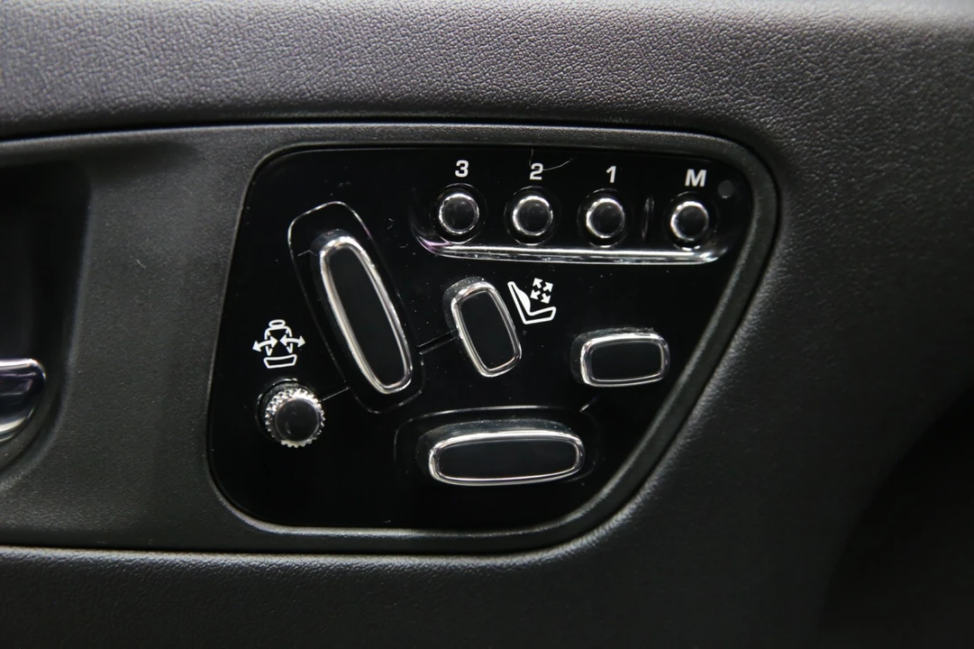 2014 Jaguar X150 XK - Image 27 of 31