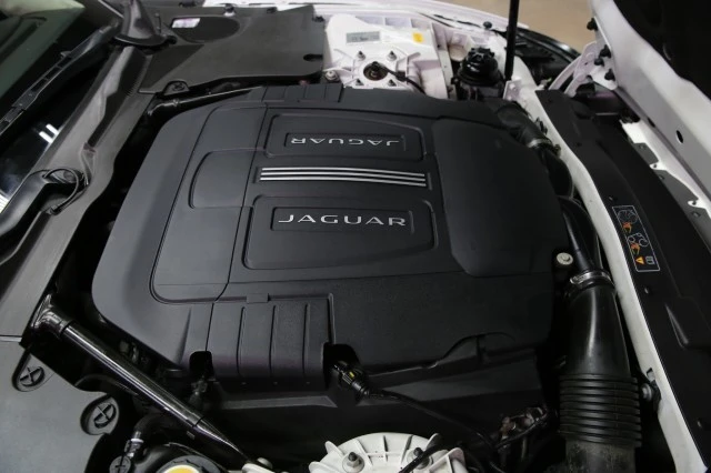 2014 Jaguar X150 XK - Image 7 of 24