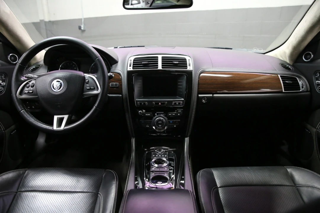 2014 Jaguar X150 XK - Image 9 of 31