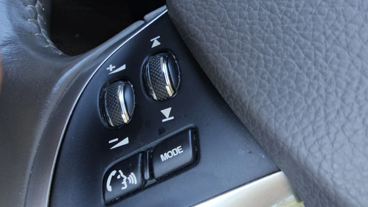 2014 Jaguar X150 XK - Image 6 of 18