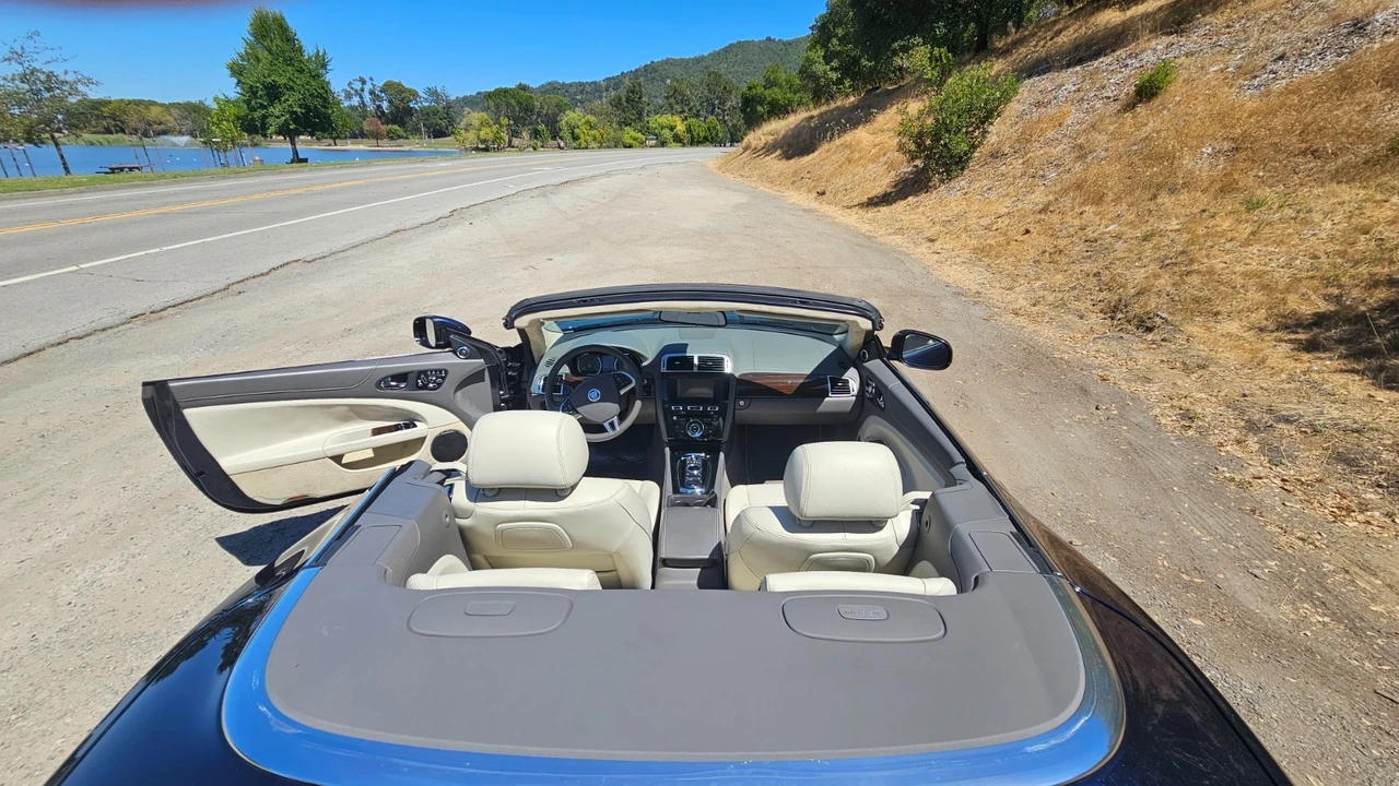 2014 Jaguar X150 XK - Image 8 of 18