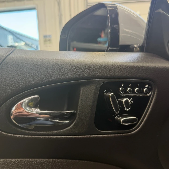 2014 Jaguar X150 XK - Image 23 of 31