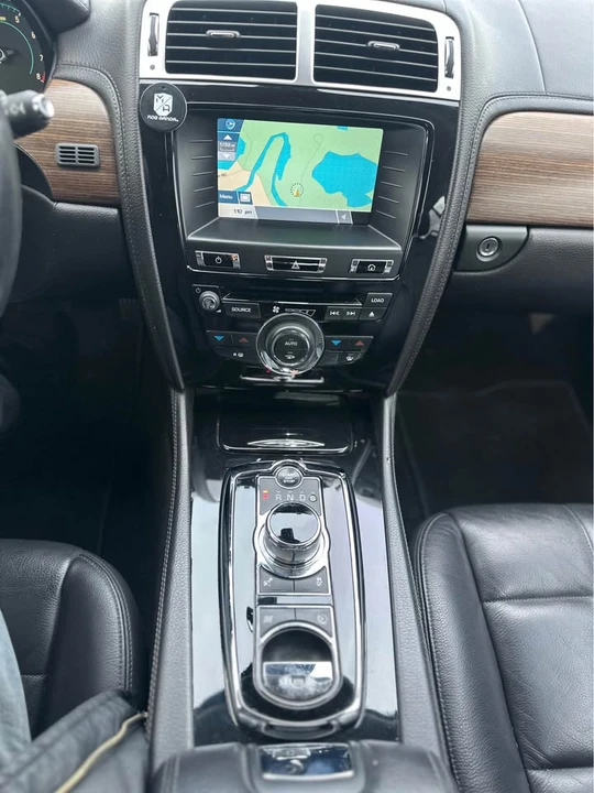 2014 Jaguar X150 XK - Image 16 of 20