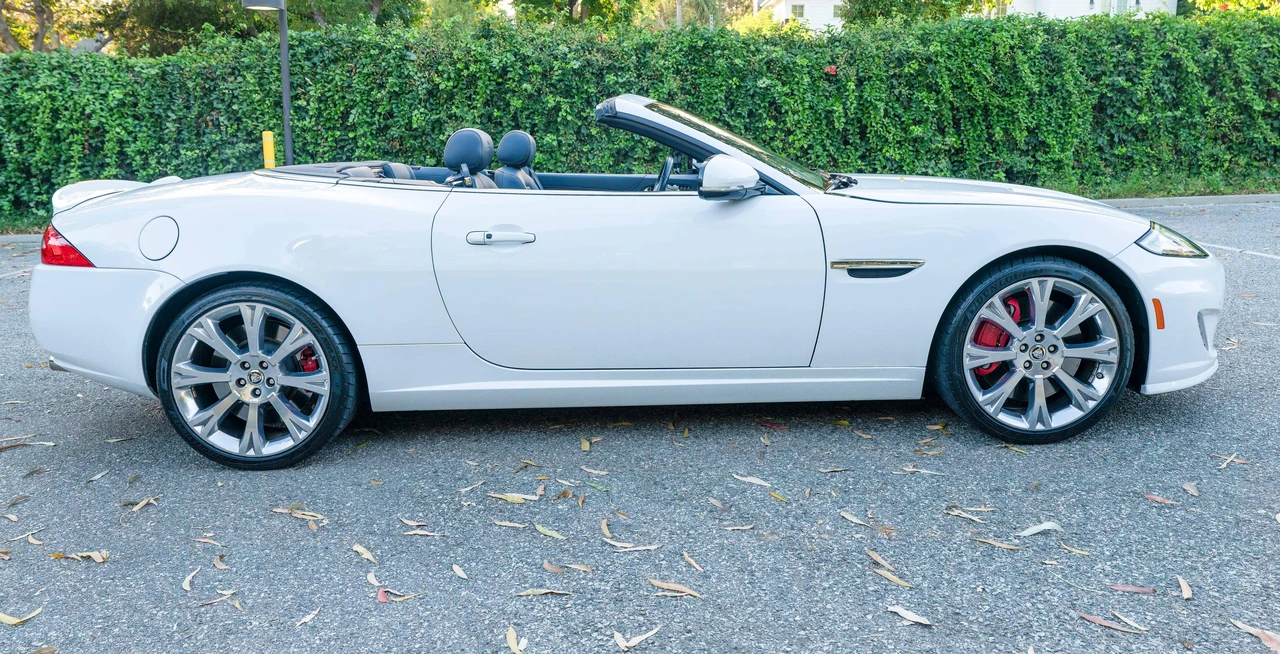 2014 Jaguar X150 XKR - Image 17 of 31