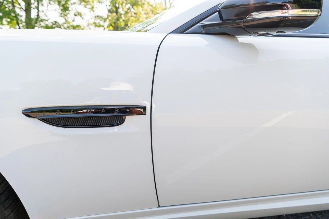 2014 Jaguar X150 XKR - Image 25 of 31