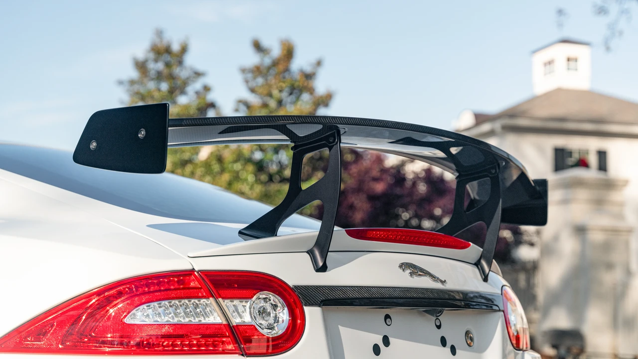 2014 Jaguar X150 XKR - Image 20 of 31