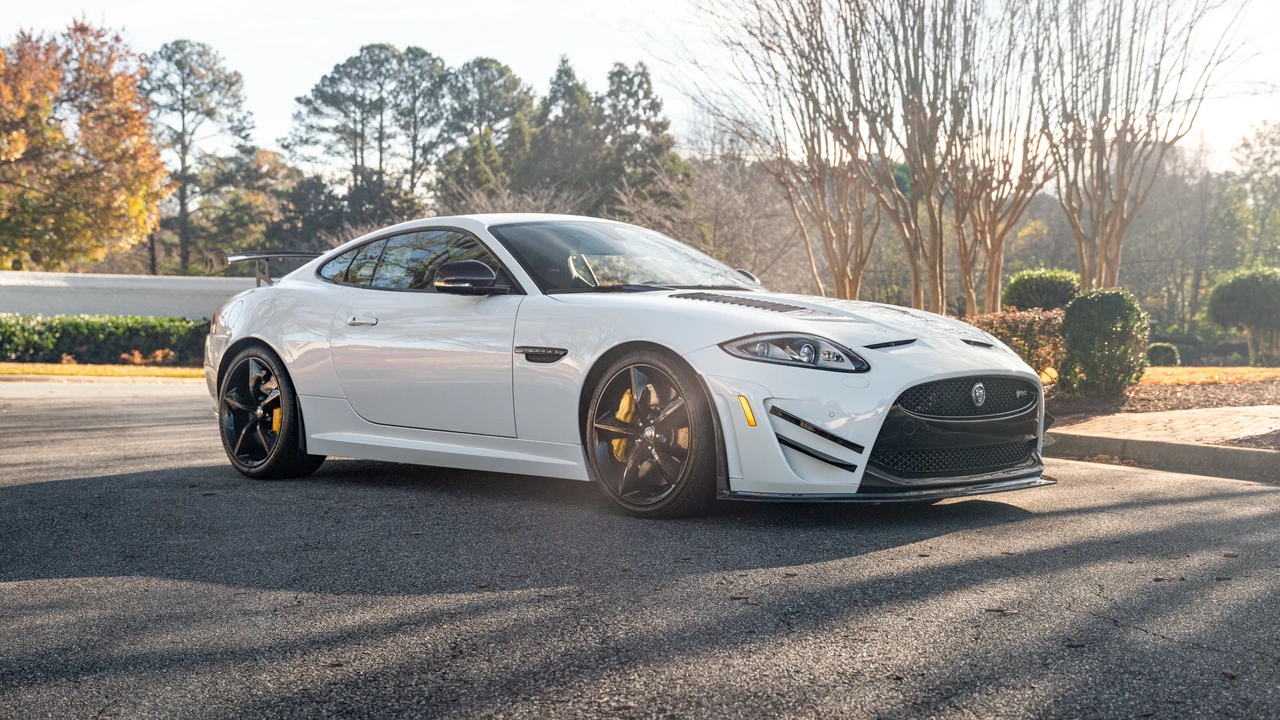 2014 Jaguar X150 XKR - Image 4 of 31