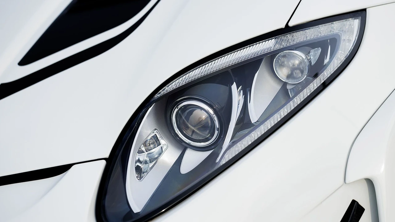2014 Jaguar X150 XKR - Image 24 of 31