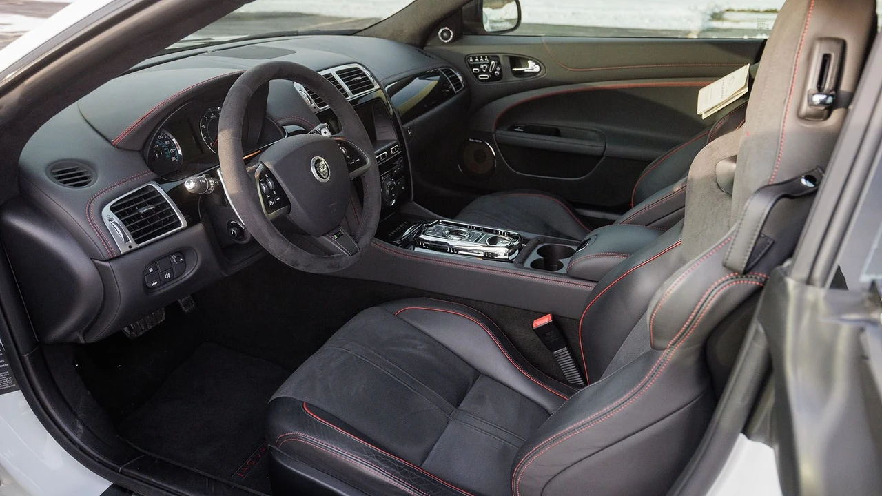 2014 Jaguar X150 XKR - Image 3 of 31