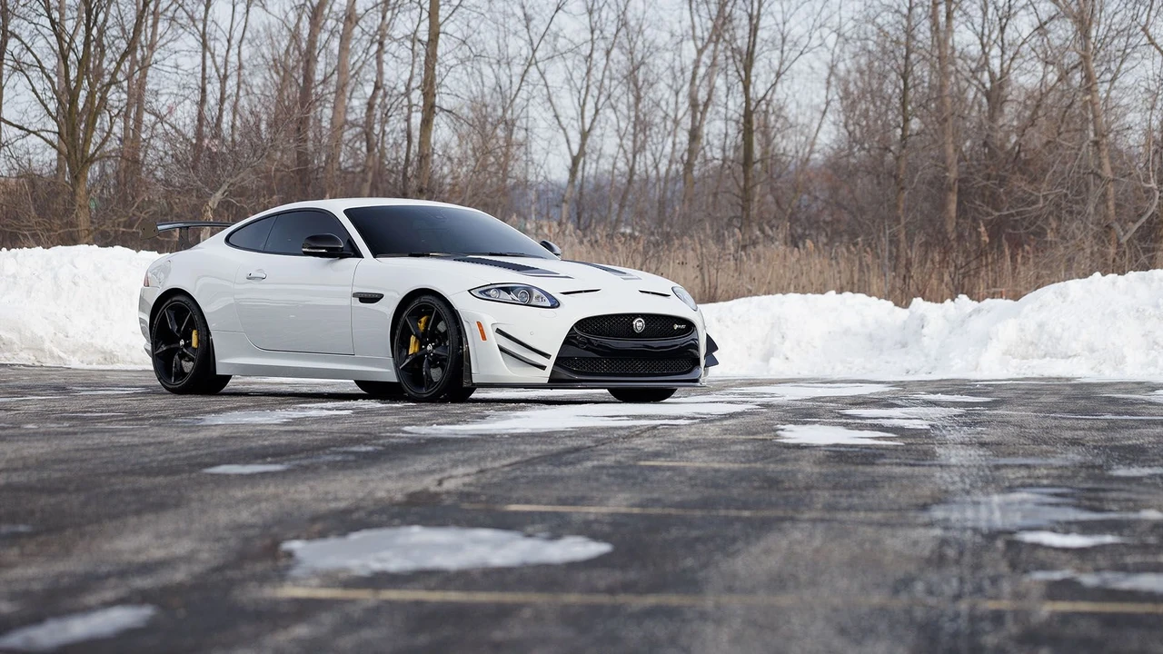 2014 Jaguar X150 XKR - Image 15 of 31