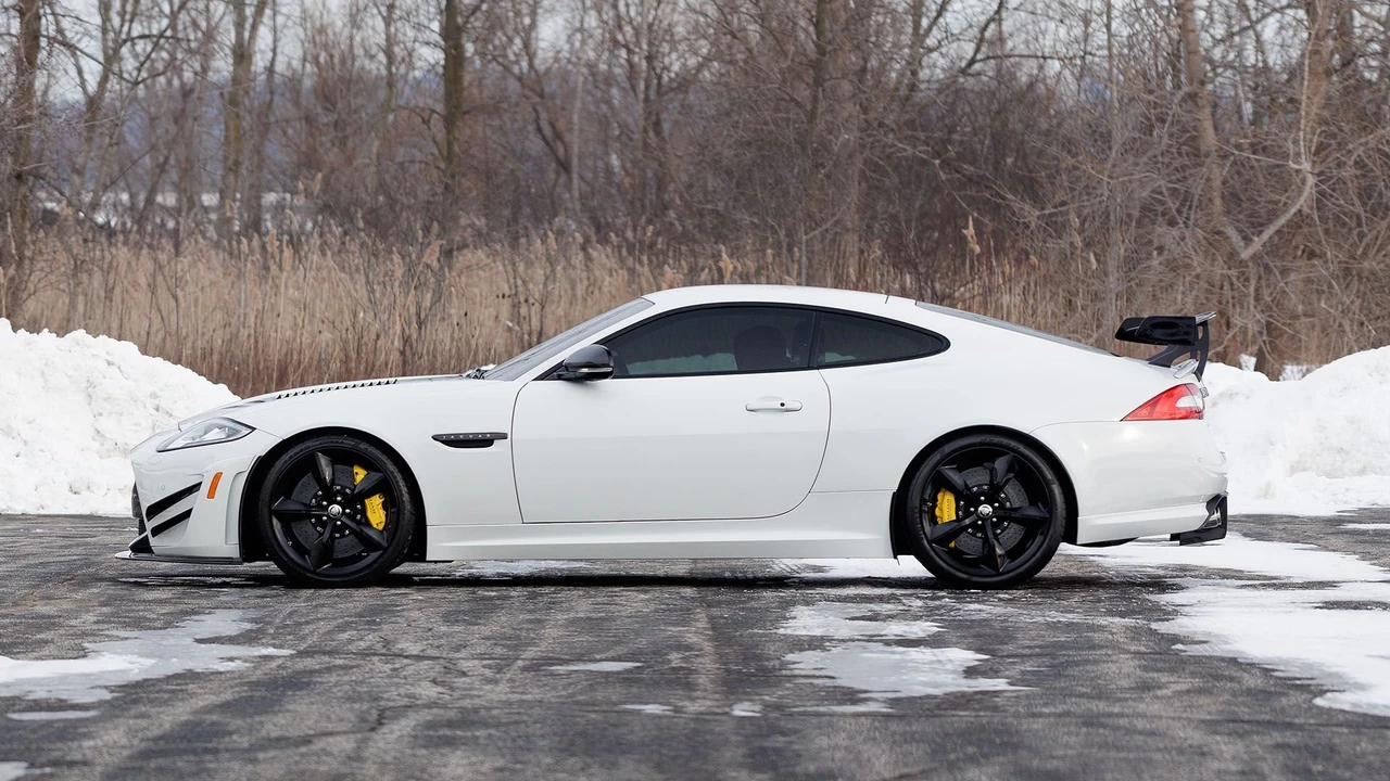 2014 Jaguar X150 XKR - Image 4 of 31