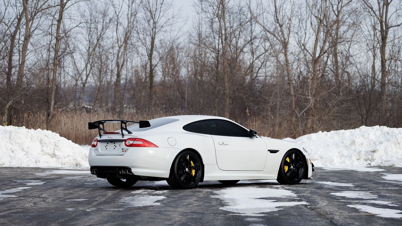 2014 Jaguar X150 XKR - Image 17 of 31