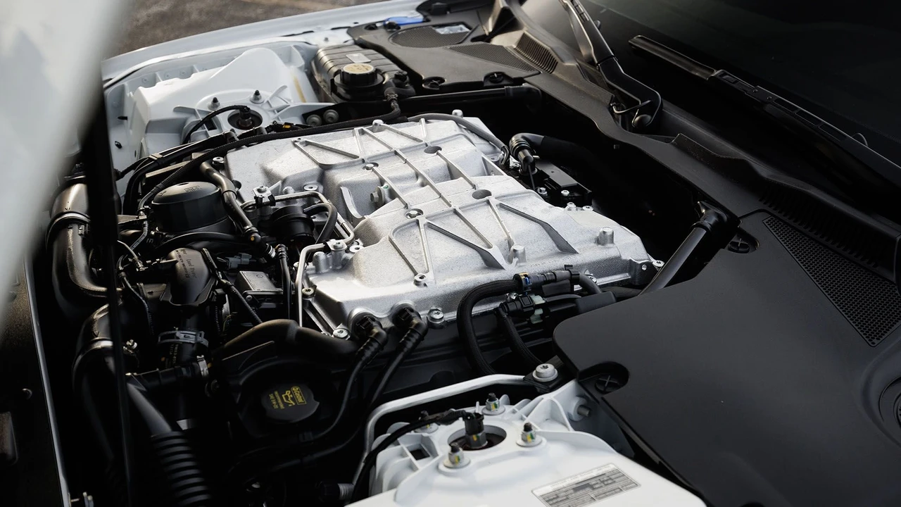 2014 Jaguar X150 XKR - Image 10 of 31