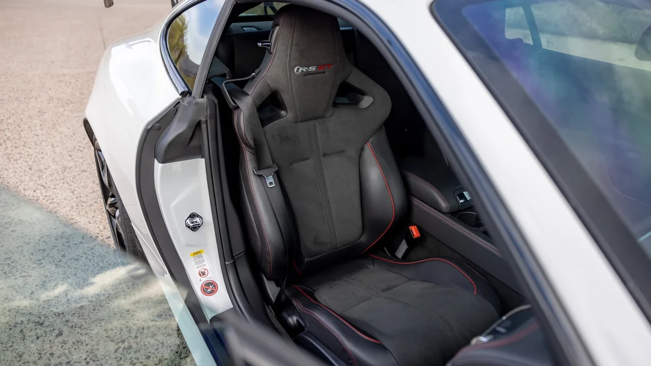 2014 Jaguar X150 XKR - Image 15 of 31