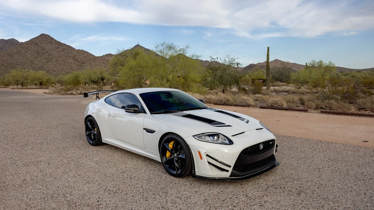 2014 Jaguar X150 XKR - Image 22 of 31