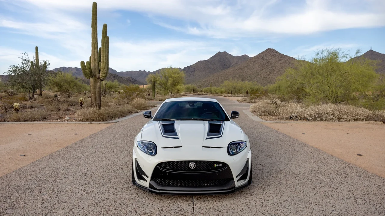 2014 Jaguar X150 XKR - Image 23 of 31