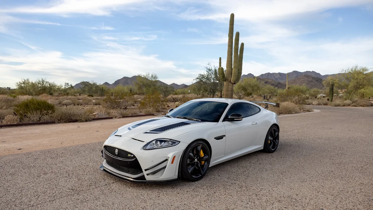 2014 Jaguar X150 XKR - Image 24 of 31