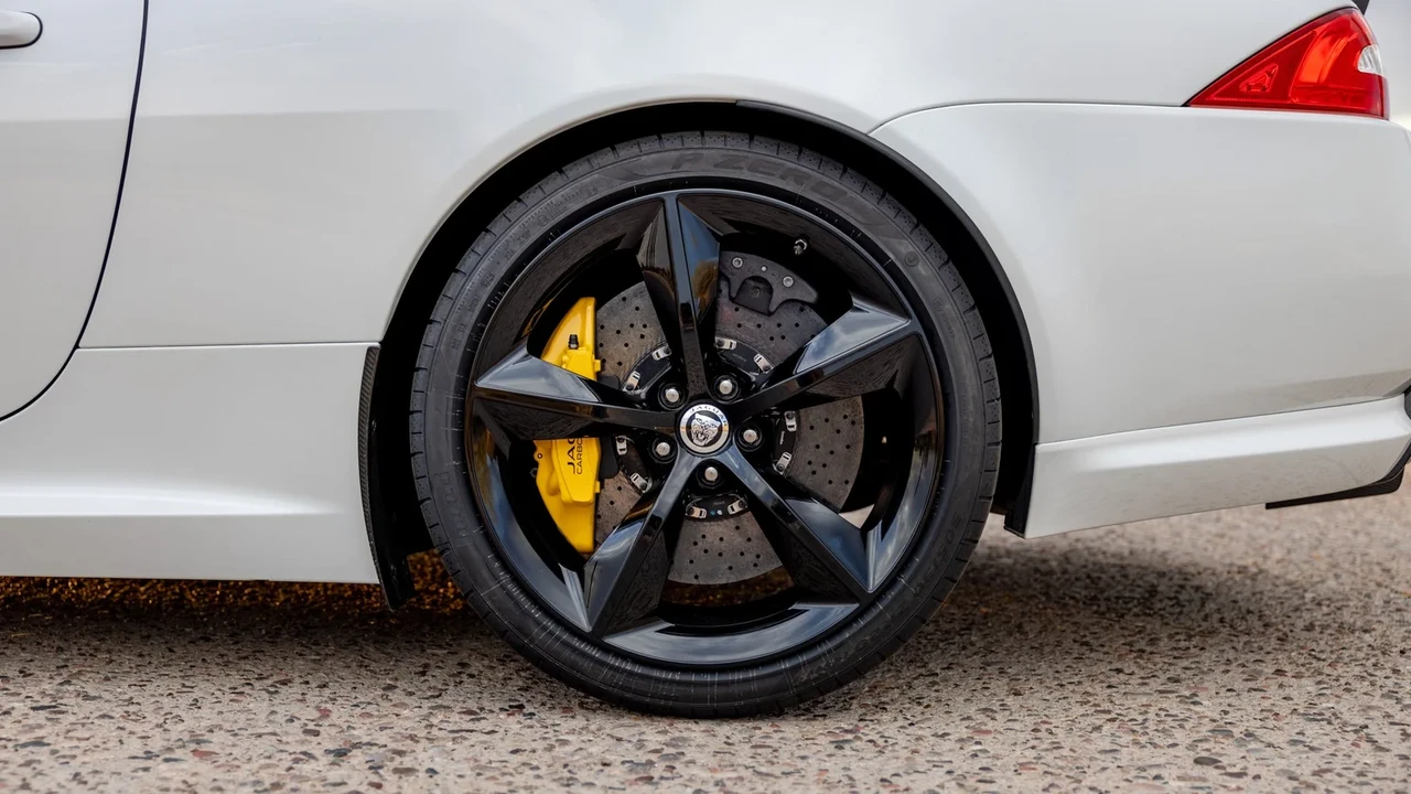 2014 Jaguar X150 XKR - Image 31 of 31