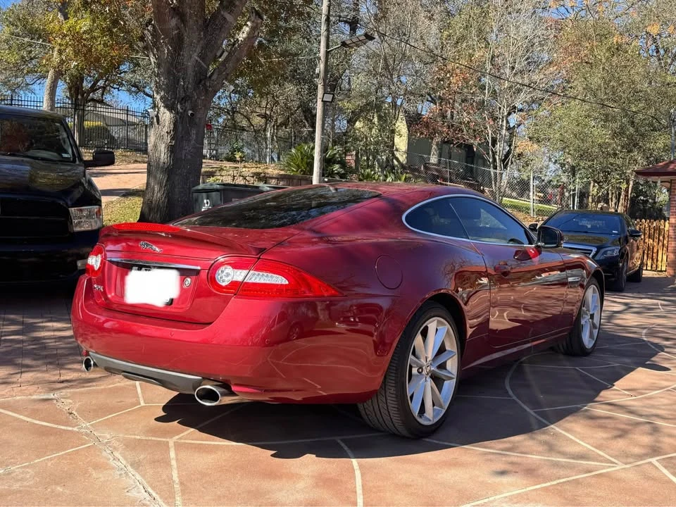 2014 Jaguar XE - Image 6 of 10