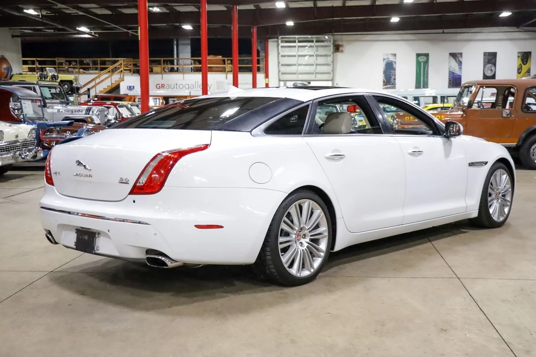 2014 Jaguar X351 XJ - Image 8 of 12
