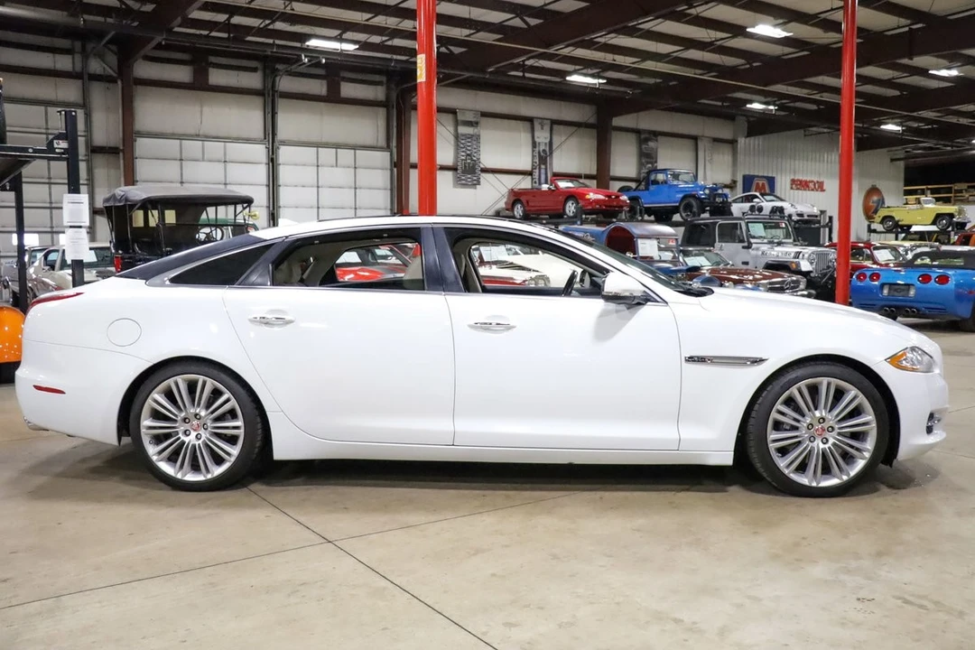 2014 Jaguar X351 XJ - Image 10 of 12