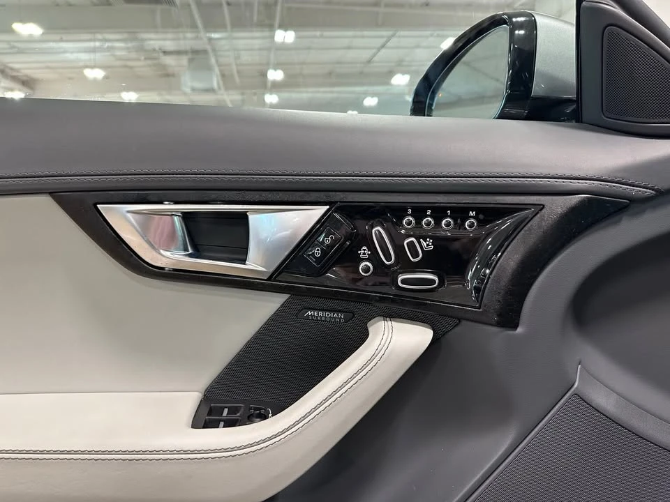 2014 Jaguar F-Type 1st Gen - Image 11 of 20
