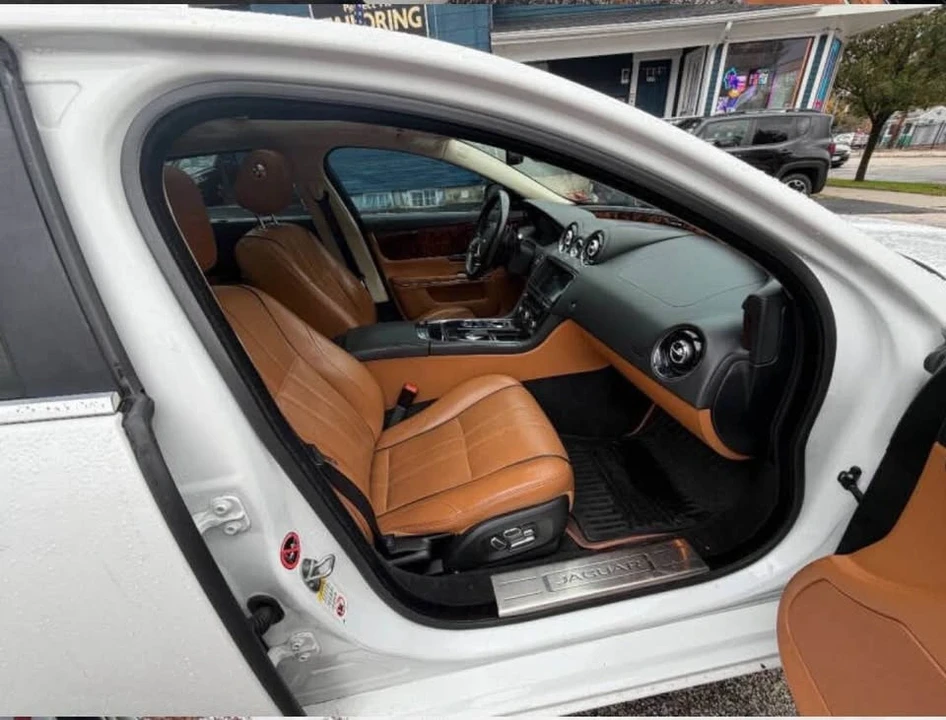 2014 Jaguar X351 XJ - Image 10 of 19