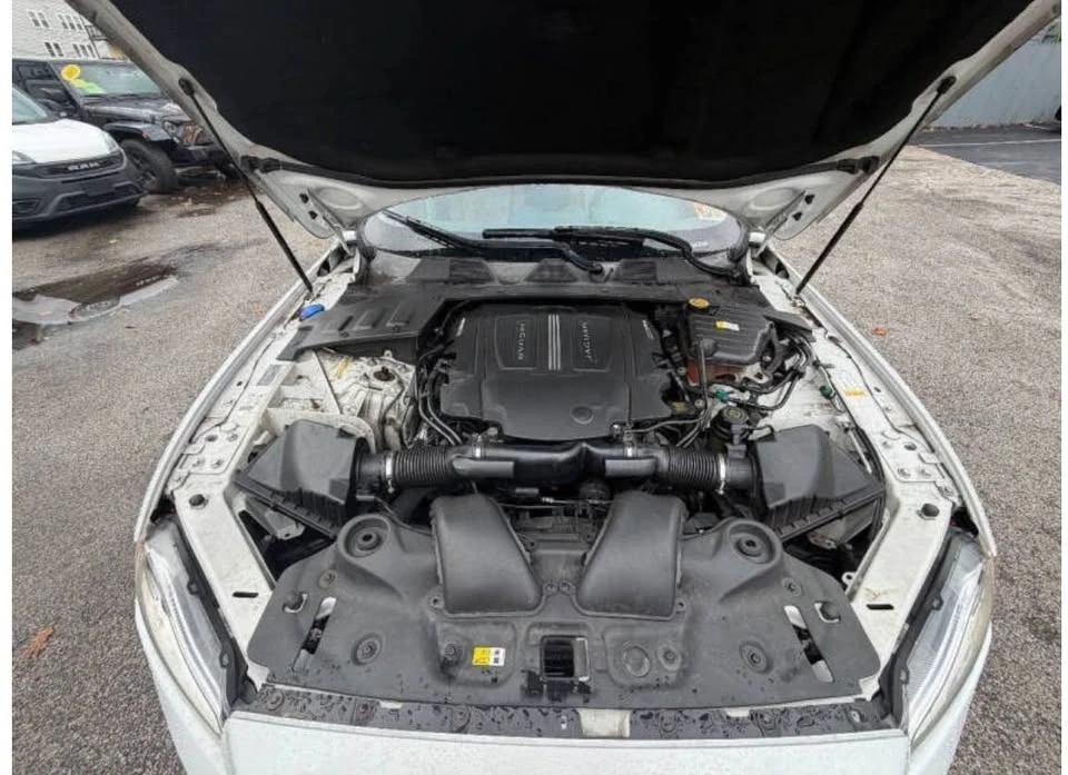 2014 Jaguar X351 XJ - Image 4 of 19