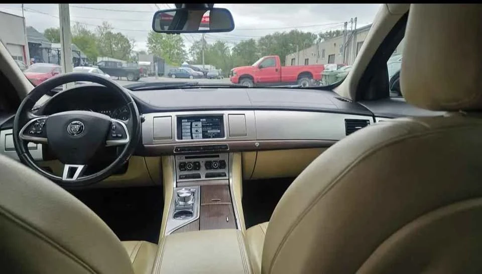 2014 Jaguar X250 XF - Image 10 of 16