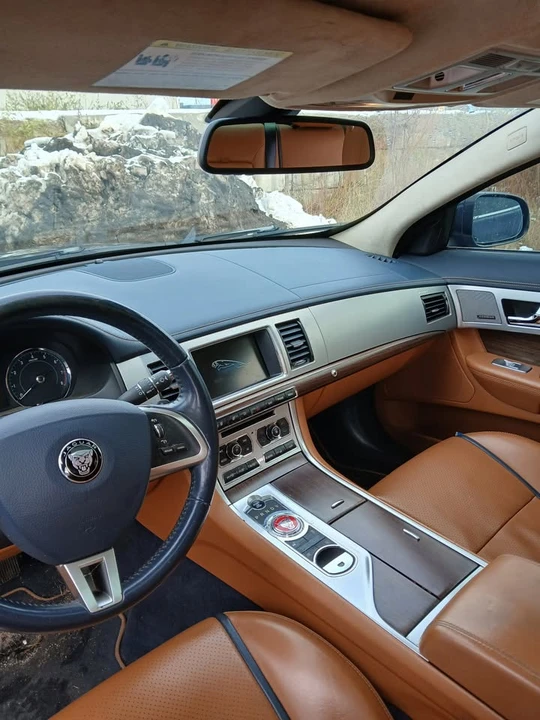 2014 Jaguar X250 XF - Image 3 of 10