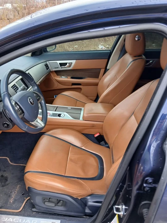 2014 Jaguar X250 XF - Image 2 of 10