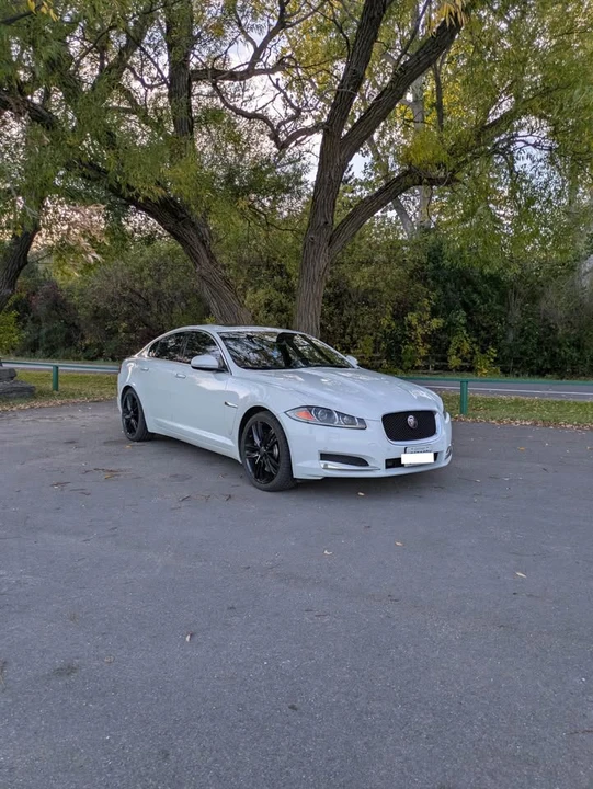 2014 Jaguar X250 XF - Image 2 of 8