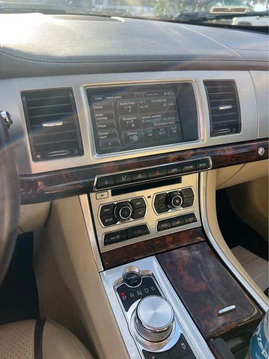 2014 Jaguar X250 XF - Image 10 of 11