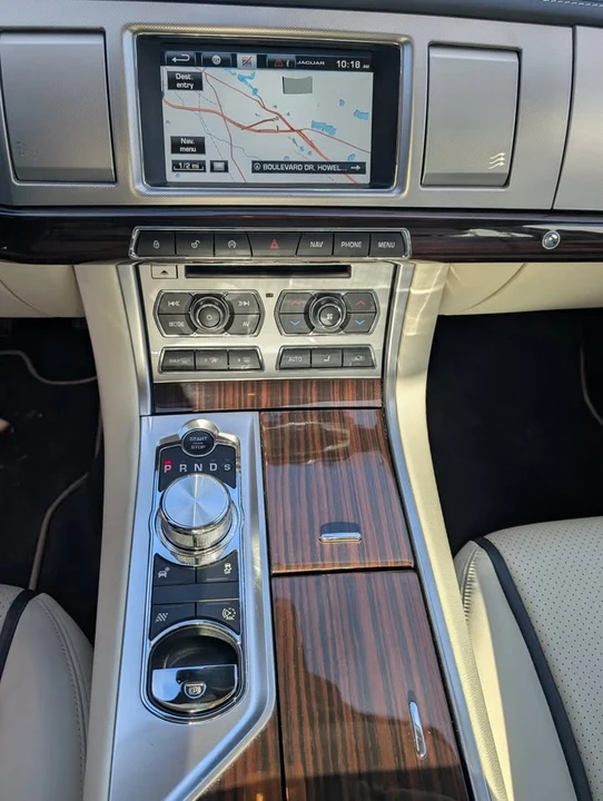 2014 Jaguar X250 XF - Image 11 of 20