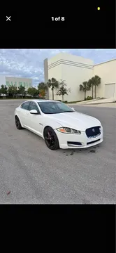 2014 Jaguar XF Luxury Sedan