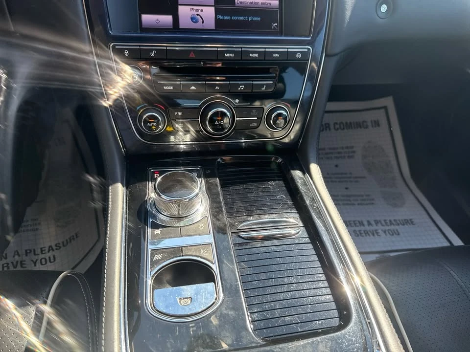 2014 Jaguar X351 XJ - Image 19 of 19