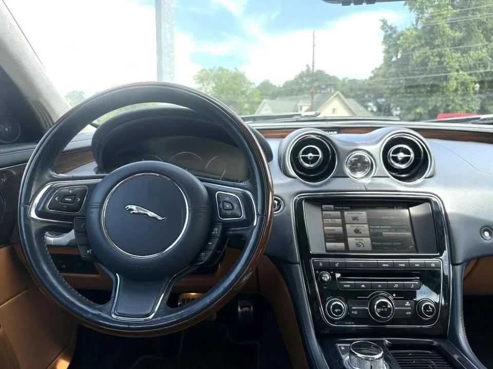 2014 Jaguar X351 XJ - Image 14 of 20