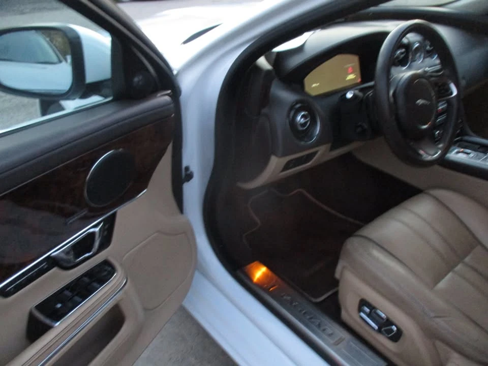 2014 Jaguar X351 XJ - Image 12 of 19