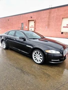 2014 Jaguar XJ Luxury Package