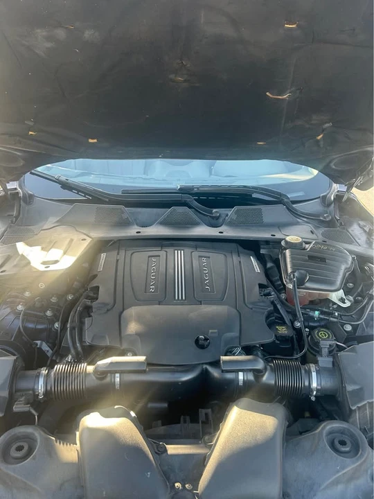 2014 Jaguar X351 XJ - Image 15 of 19