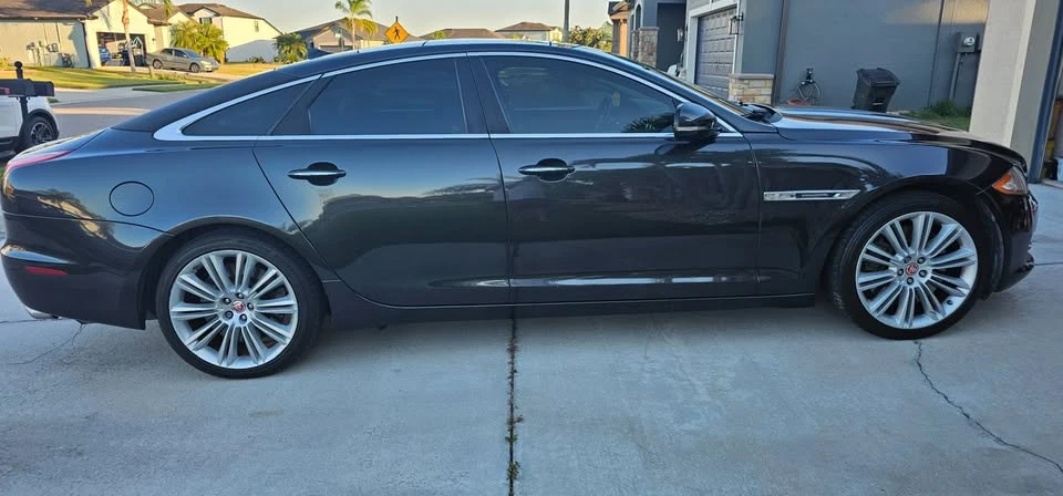 2014 Jaguar XJ Series 4 - Image 5 of 20
