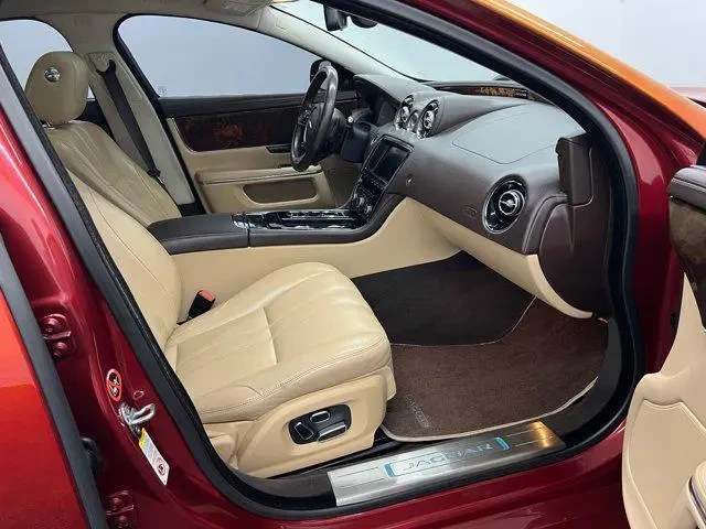 2014 Jaguar X351 XJ - Image 19 of 20