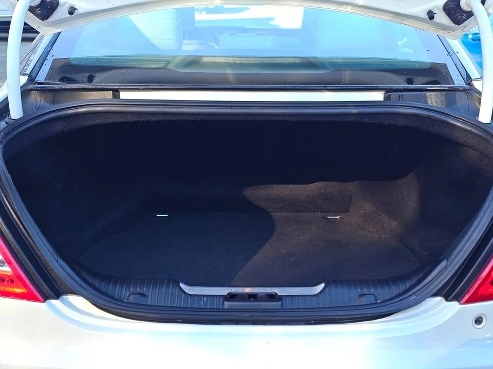 2014 Jaguar X351 XJ - Image 8 of 18