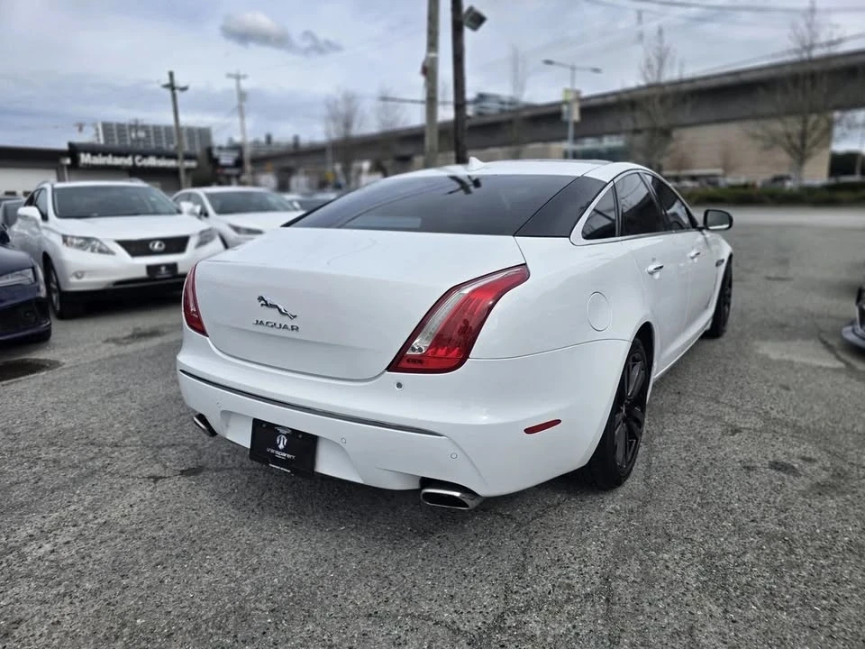 2014 Jaguar XJ Series 4 - Image 4 of 9